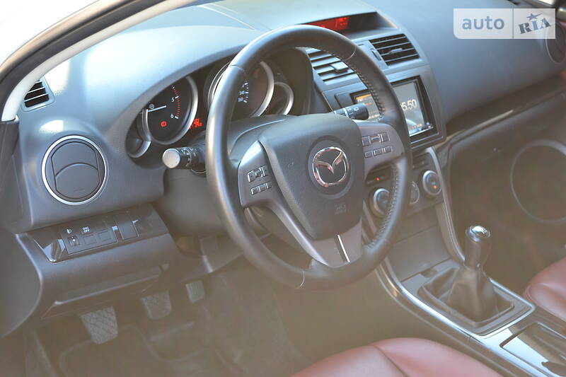 Універсал Mazda 6 2010 в Калуші