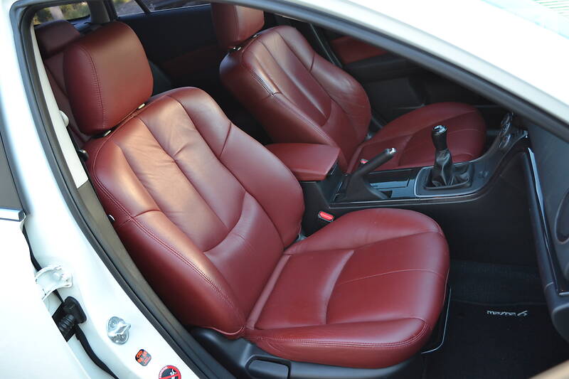 Універсал Mazda 6 2010 в Калуші