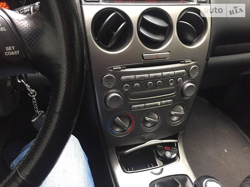 Седан Mazda 6 2002 в Запоріжжі