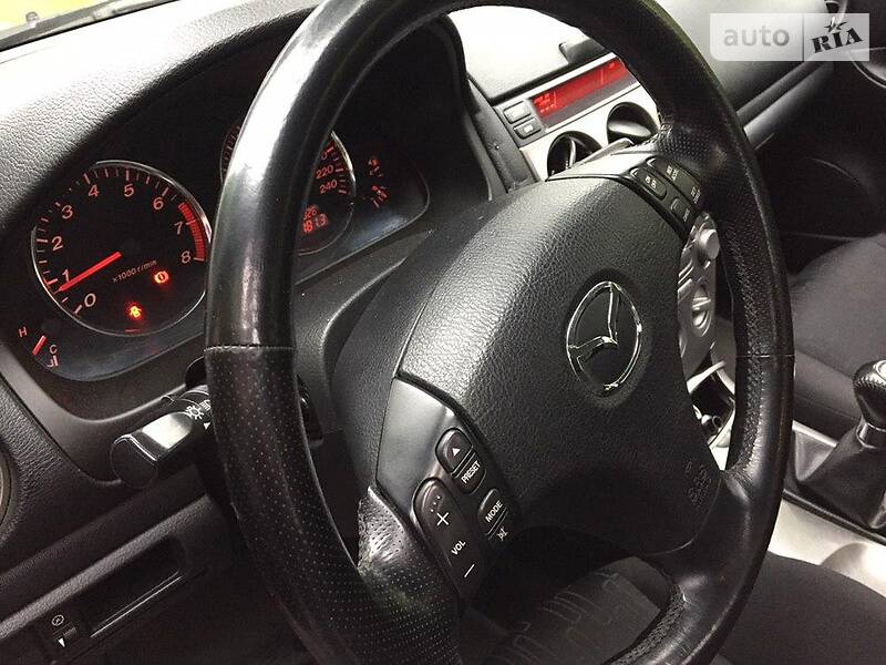 Седан Mazda 6 2002 в Запоріжжі