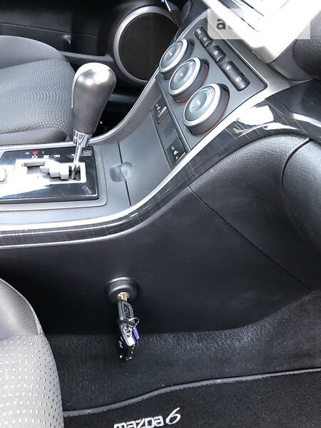 Седан Mazda 6 2009 в Рівному