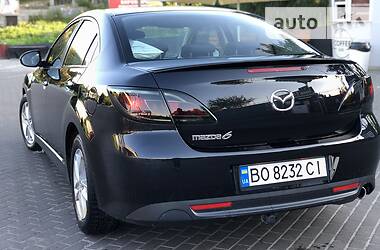 Седан Mazda 6 2010 в 
