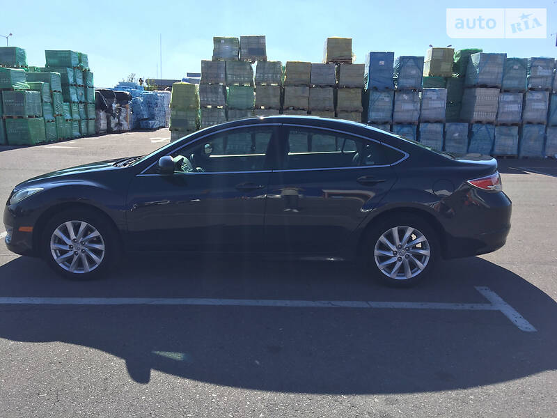 Седан Mazda 6 2011 в Львові