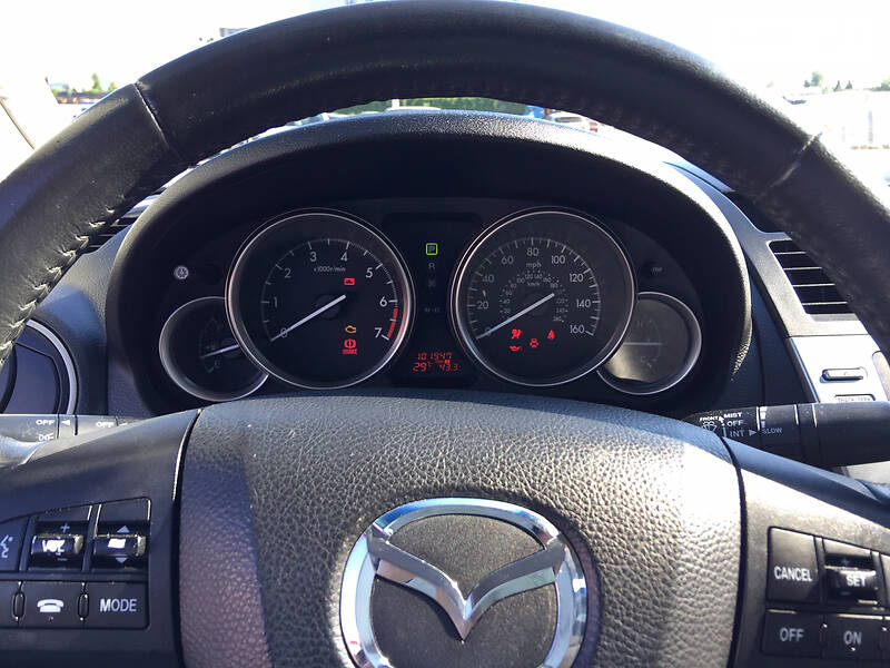Седан Mazda 6 2011 в Львові