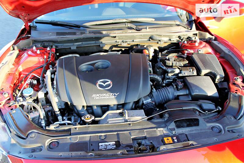 Седан Mazda 6 2014 в Стрию