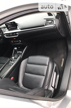 Седан Mazda 6 2016 в 