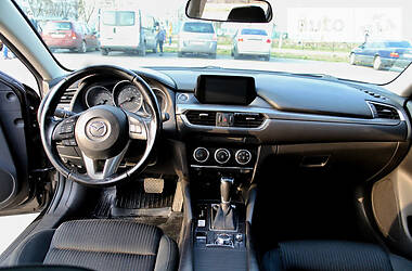 Седан Mazda 6 2015 в 