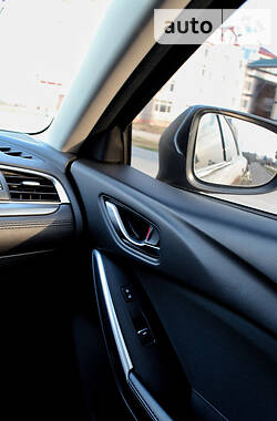 Седан Mazda 6 2015 в 