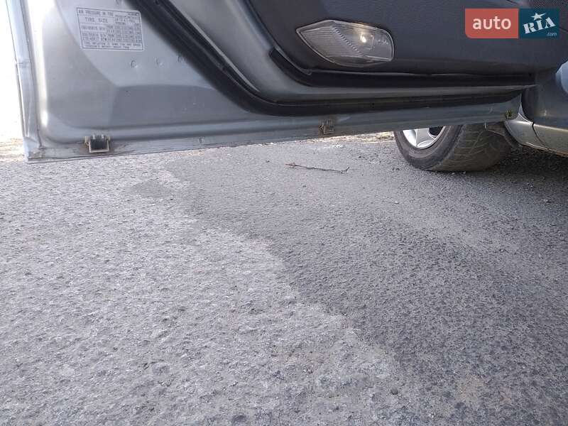 Седан Mazda 6 2005 в Гайвороні