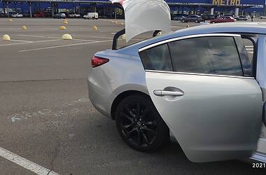 Седан Mazda 6 2015 в 