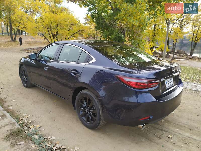 Седан Mazda 6 2018 в Днепре