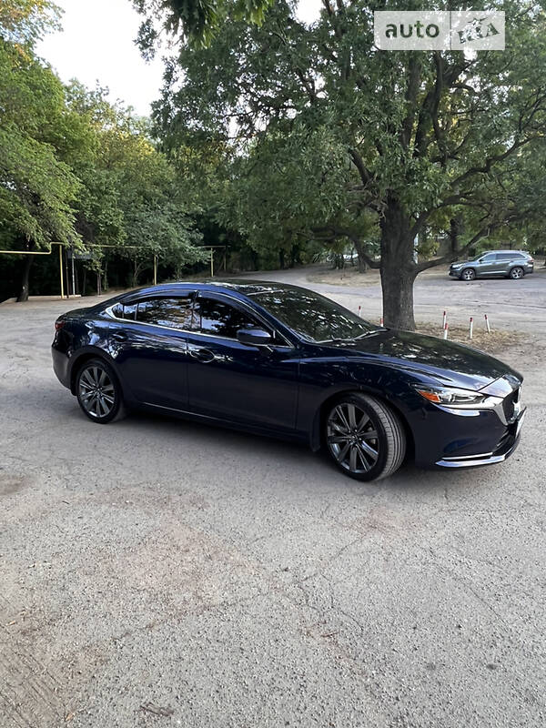 Седан Mazda 6 2018 в Миколаєві