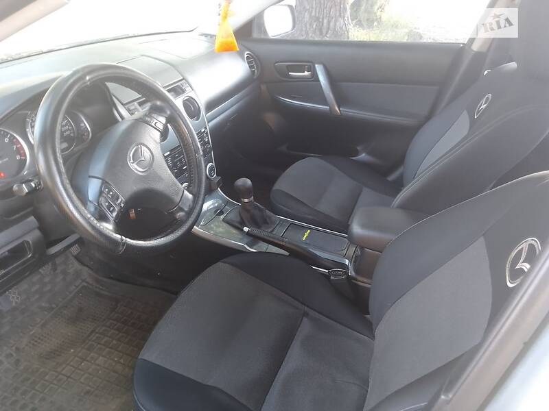 Седан Mazda 6 2005 в Остер