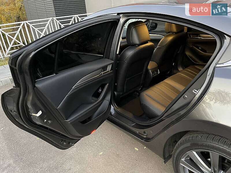 Седан Mazda 6 2020 в Киеве