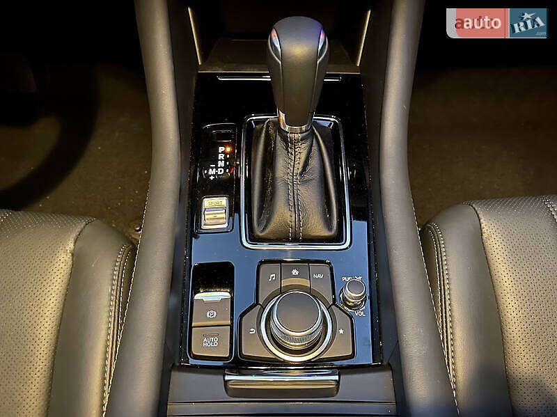 Седан Mazda 6 2020 в Киеве