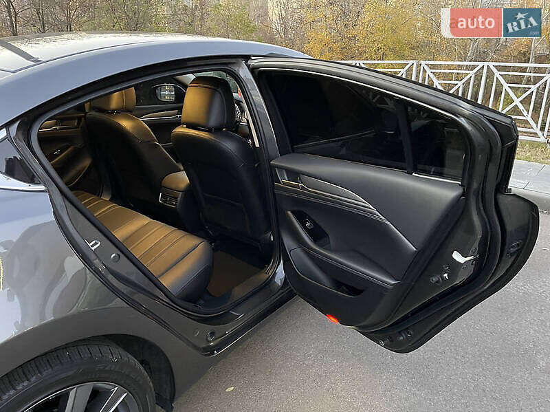 Седан Mazda 6 2020 в Киеве