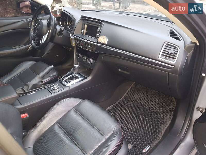 Седан Mazda 6 2013 в Кам'янському