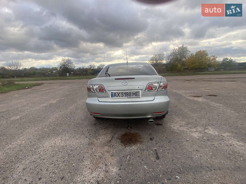 Лифтбек Mazda 6 2003 в Карловке