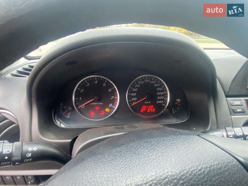 Лифтбек Mazda 6 2003 в Карловке