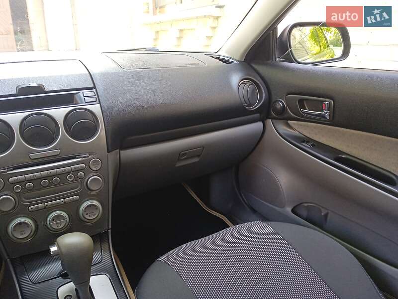 Седан Mazda 6 2004 в Локачах