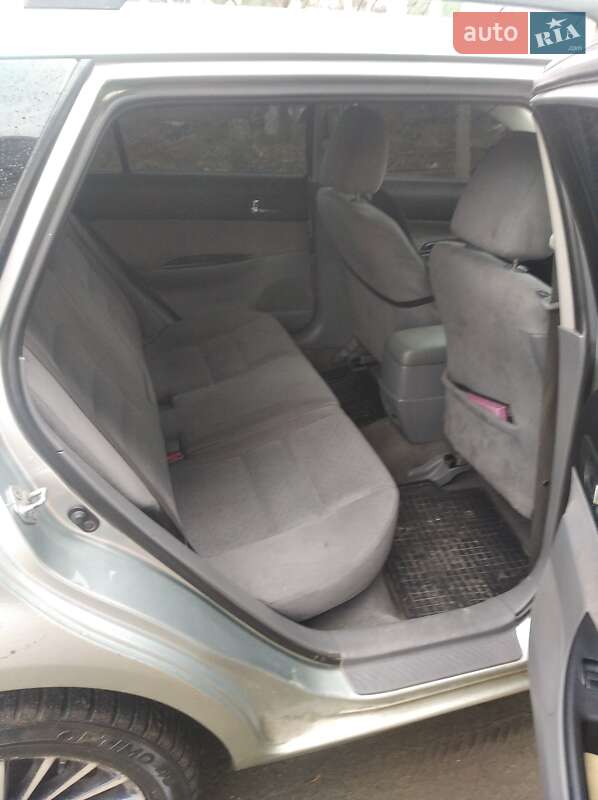 Універсал Mazda 6 2004 в Рокитному