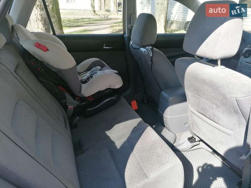 Універсал Mazda 6 2002 в Миколаєві
