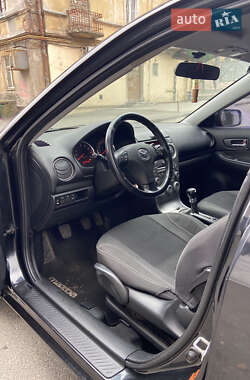 Седан Mazda 6 2002 в Дніпрі