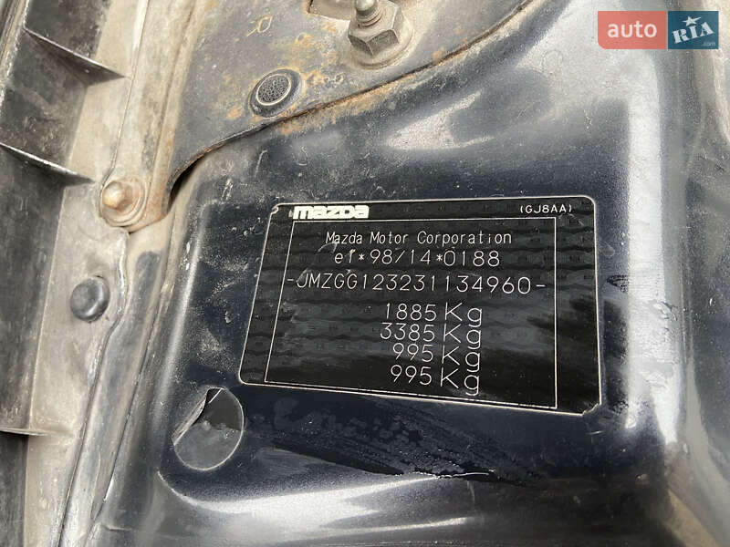 Седан Mazda 6 2002 в Дніпрі