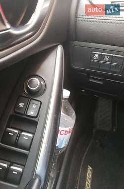Седан Mazda 6 2015 в Хмельницком