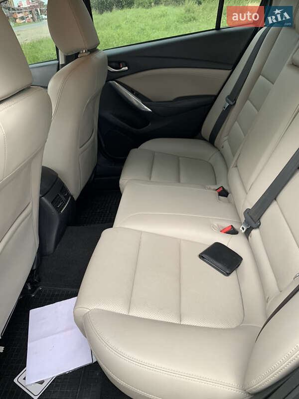 Седан Mazda 6 2016 в Косові