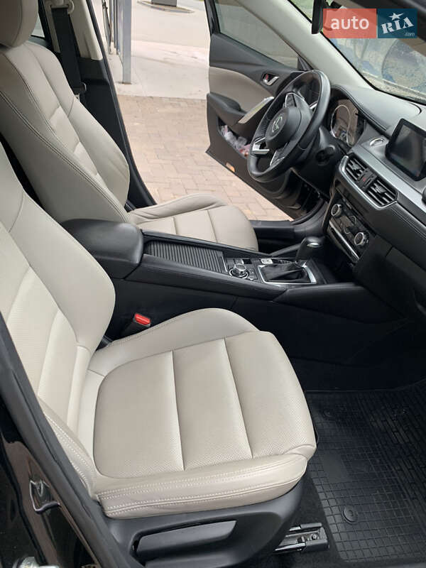 Седан Mazda 6 2016 в Косові