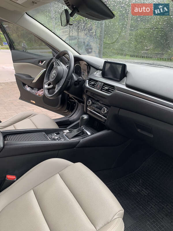 Седан Mazda 6 2016 в Косові