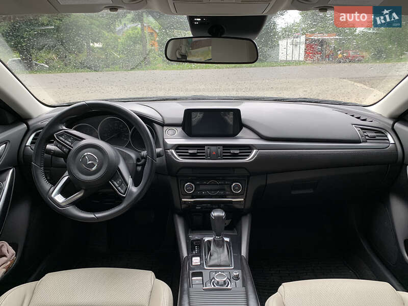 Седан Mazda 6 2016 в Косові