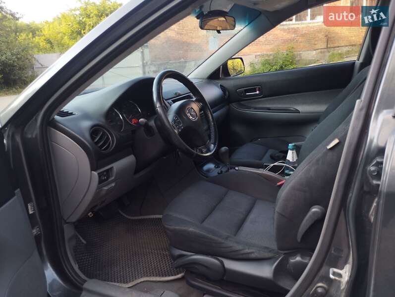 Седан Mazda 6 2004 в Дніпрі