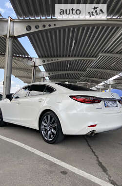 Седан Mazda 6 2018 в 