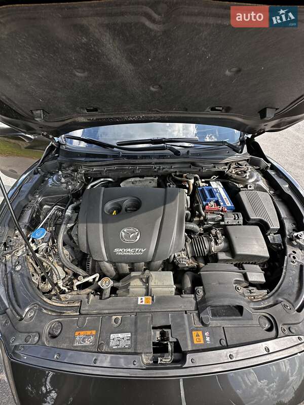 Седан Mazda 6 2015 в Кобеляках