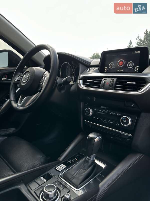 Седан Mazda 6 2015 в Кобеляках