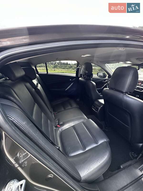 Седан Mazda 6 2015 в Кобеляках