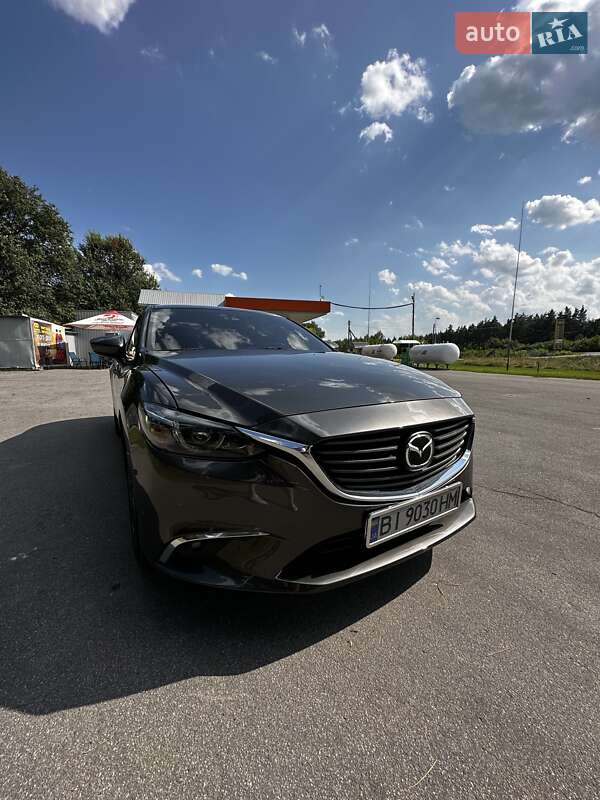 Седан Mazda 6 2015 в Кобеляках