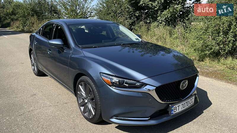 Седан Mazda 6 2018 в 