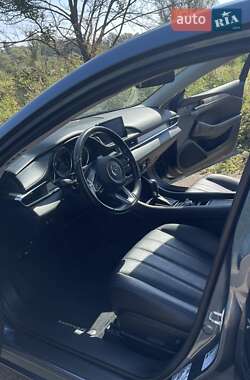 Седан Mazda 6 2018 в 