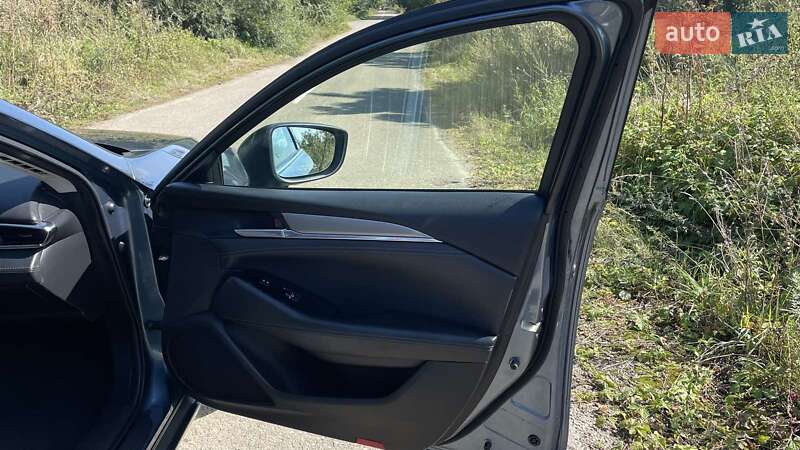 Седан Mazda 6 2018 в Львове
