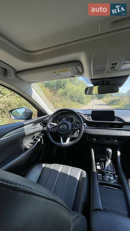 Седан Mazda 6 2018 в Львове