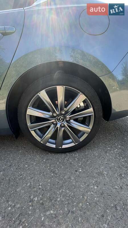 Седан Mazda 6 2018 в Львове
