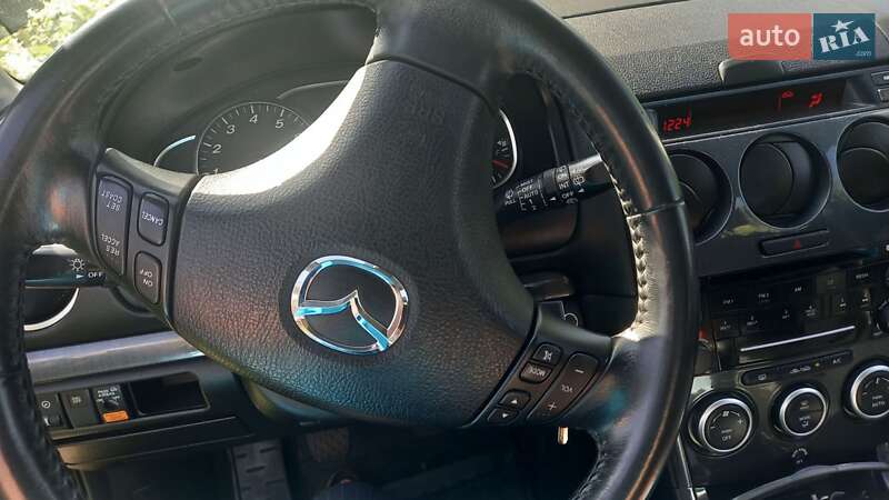 Седан Mazda 6 2006 в Харькове