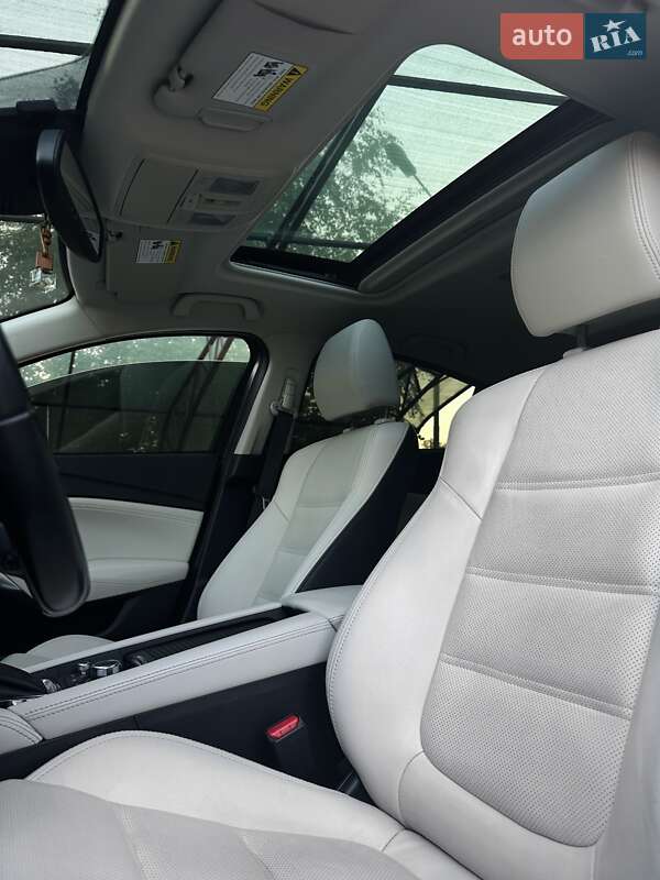 Седан Mazda 6 2016 в Павлограде