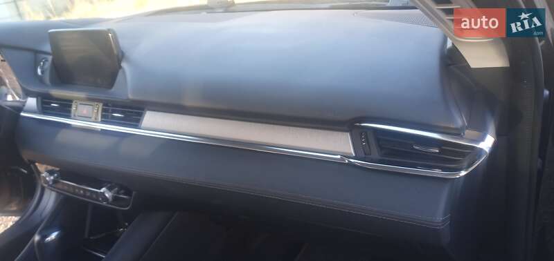 Седан Mazda 6 2018 в Львове