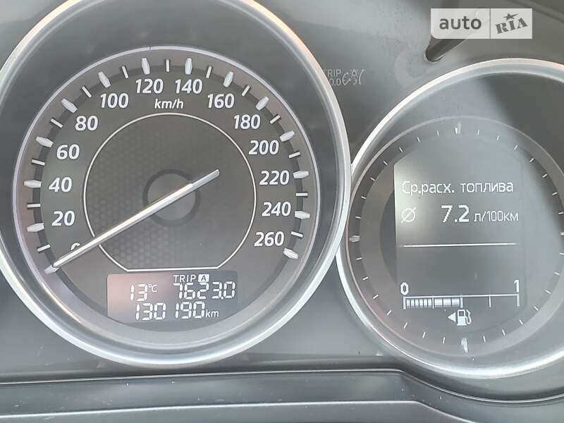 Седан Mazda 6 2013 в Ужгороде