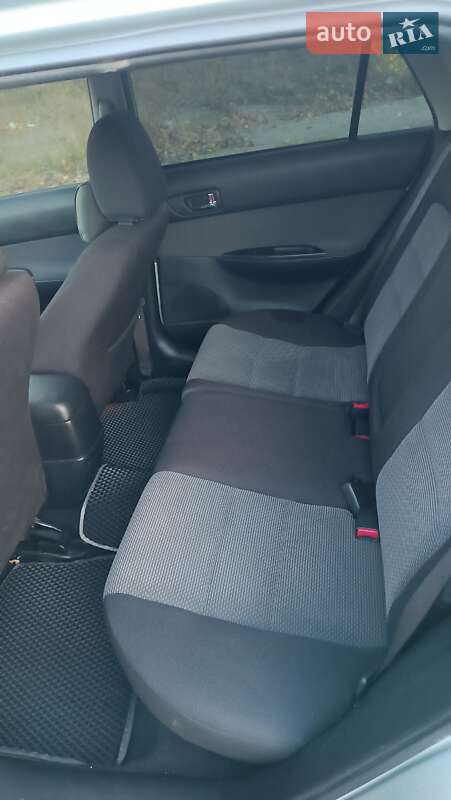 Универсал Mazda 6 2004 в Славянске