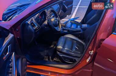 Седан Mazda 6 2013 в 